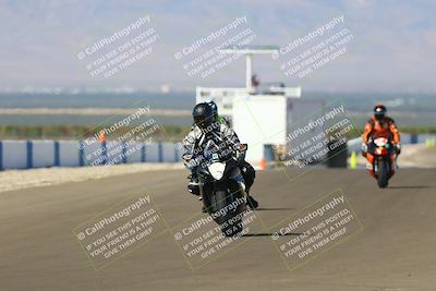 media/Sep-21-2025-TrackDaz (Sun) [[277c75b276]]/B Group/1020am (Turn 1)/